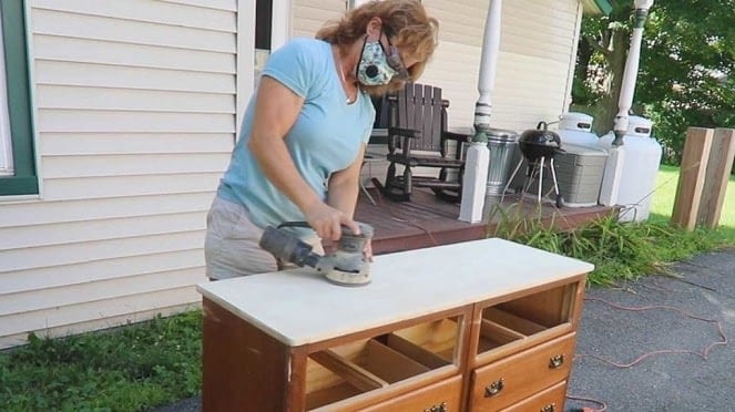 Preparing Wood Furniture For Painting